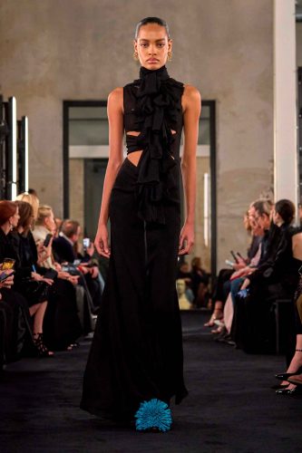 Alaïa, inverno 2025 - Foto: Reprodução/Vogue Runway