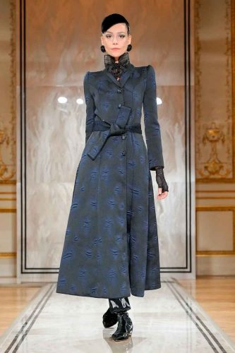 Armani Privé, alta-costura, inverno 2025 - Foto: Reprodução/Vogue Runway