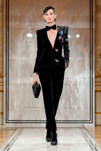 Armani Privé, alta-costura, inverno 2025 - Foto: Reprodução/Vogue Runway