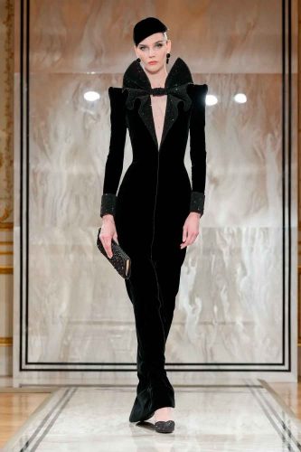 Armani Privé, alta-costura, inverno 2025 - Foto: Reprodução/Vogue Runway