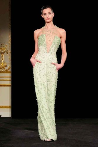 Armani Privé, verão 2026 - Foto: Reprodução/Vogue Runway