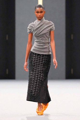Balmain, inverno 2025 - Foto: Reprodução/Vogue Runway