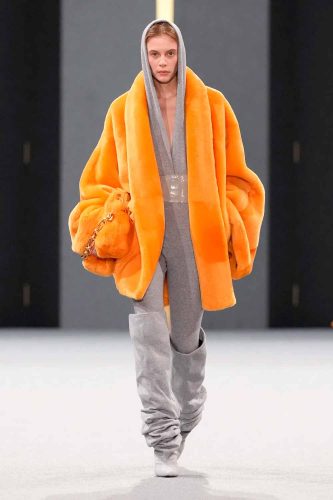 Balmain, inverno 2025 - Foto: Reprodução/Vogue Runway