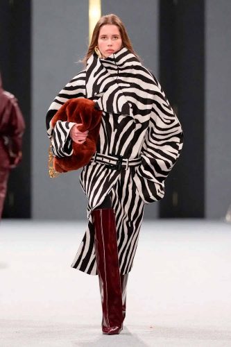 Balmain, inverno 2025 - Foto: Reprodução/Vogue Runway