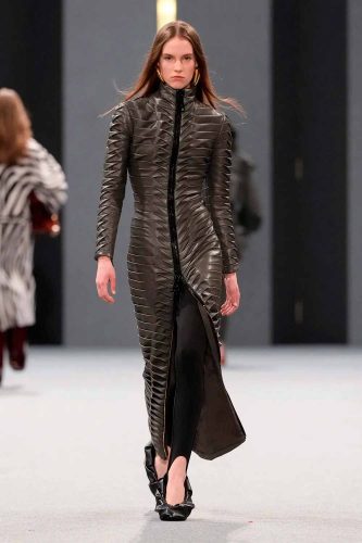 Balmain, inverno 2025 - Foto: Reprodução/Vogue Runway