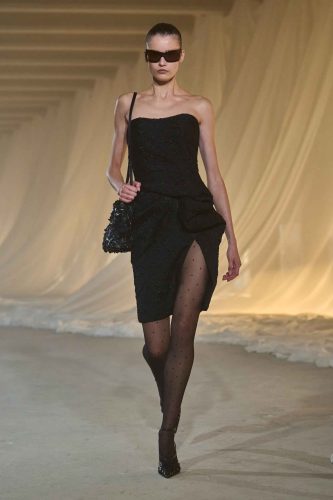 Balmain, inverno 2026 - Foto: Reprodução/Vogue Runway