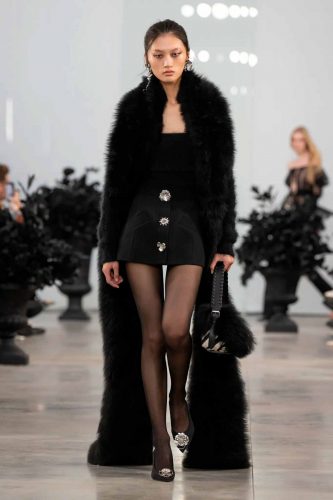 Blumarine, inverno 2025 - Foto: Reprodução/WWD