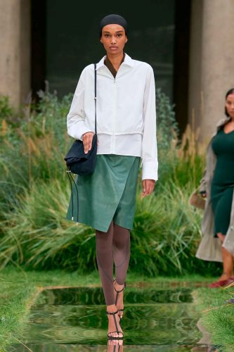 Boss, verão 2025 - Foto: Reprodução/Vogue Runway