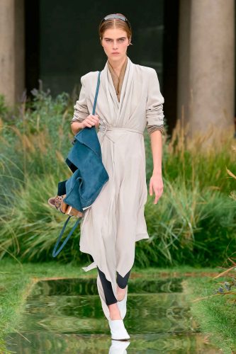 Boss, verão 2025 - Foto: Reprodução/Vogue Runway