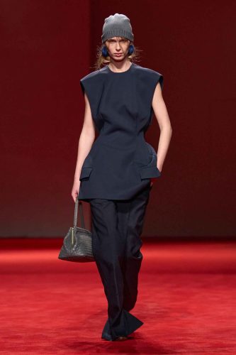 Bottega Veneta, inverno 2026 - Foto: Reprodução/Vogue Runway