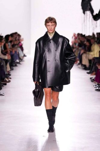 Bottega Veneta, verão 2026 - Foto: Reprodução/Vogue Runway