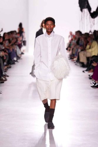 Bottega Veneta, verão 2026 - Foto: Reprodução/Vogue Runway