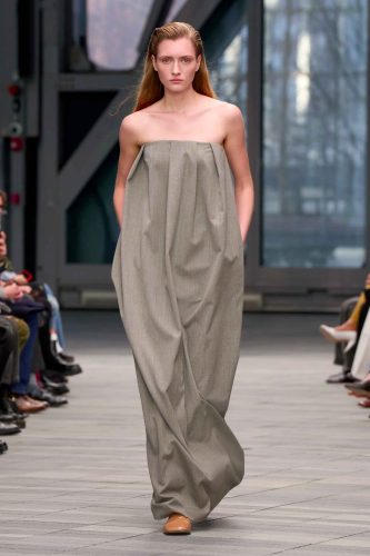 Calvin Klein, inverno 2026 - Foto: Reprodução/Vogue Runway
