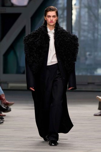 Calvin Klein, inverno 2026 - Foto: Reprodução/Vogue Runway