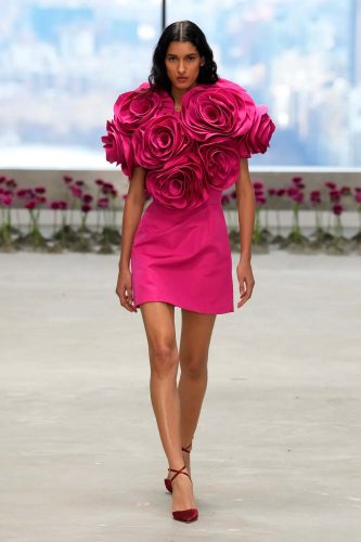 Carolina Herrera, inverno 2025 - Foto: Reprodução/Vogue Runway