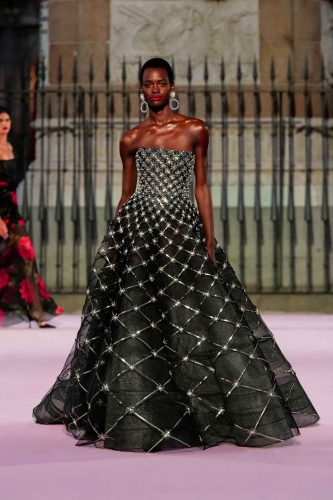 Carolina Herrera, verão 2026 - Fotos: Reprodução/Vogue Runway