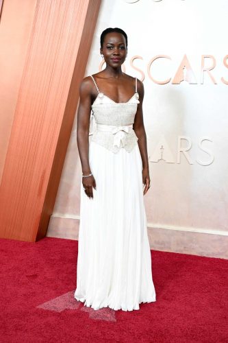 Lupita Nyong'o veste Chanel - Foto: Divulgação