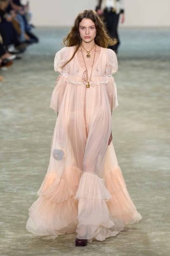 Chloé, inverno 2025 - Foto: Reprodução/Vogue Runway