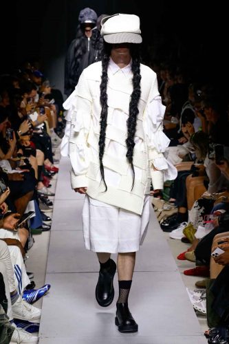 Comme des Garçons Homme Plus, verão 2026 - Foto: Reprodução/Vogue Runway
