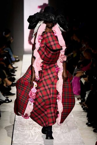 Comme des Garçons, inverno 2025 - Foto: Reprodução/Vogue Runway