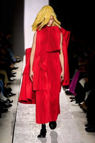 Comme des Garçons, inverno 2025 - Foto: Reprodução/Vogue Runway