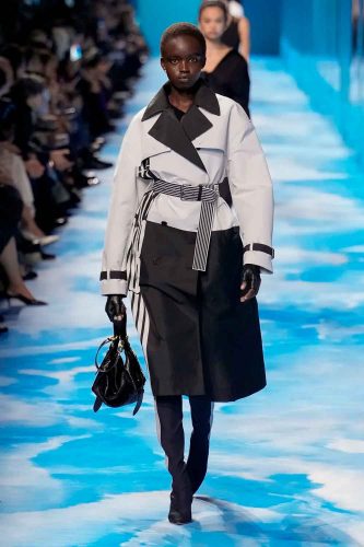 Dior, verão 2025 - Foto: Reprodução/Vogue Runway