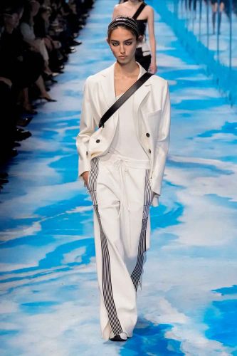 Dior, verão 2025 - Foto: Reprodução/Vogue Runway