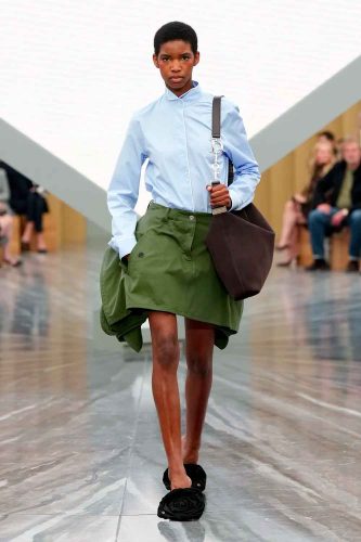 Dior, verão 2026 - Foto: Reprodução/Vogue Runway