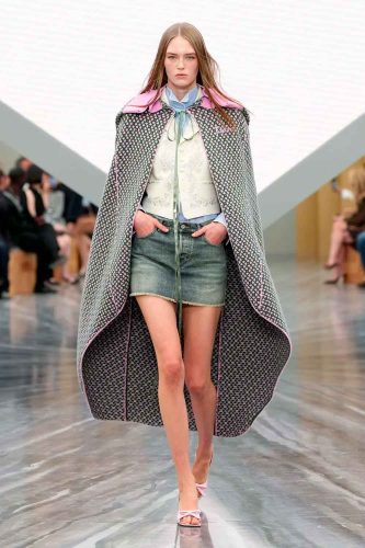 Dior, verão 2026 - Foto: Reprodução/Vogue Runway