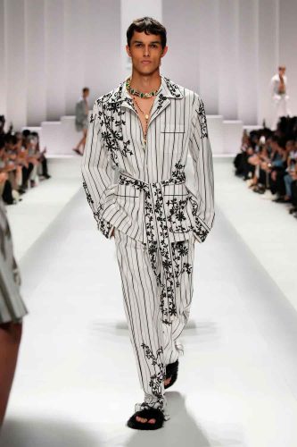 Dolce & Gabbana, verão 2026 - Foto: Reprodução/Vogue Runway
