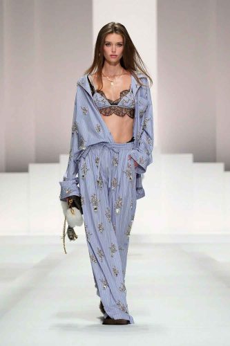 Dolce & Gabbana, verão 2026 - Foto: Reprodução/Vogue Runway