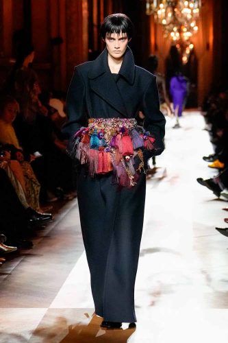 Dries Van Noten, inverno 2025 - Foto: Reprodução/Vogue Runway