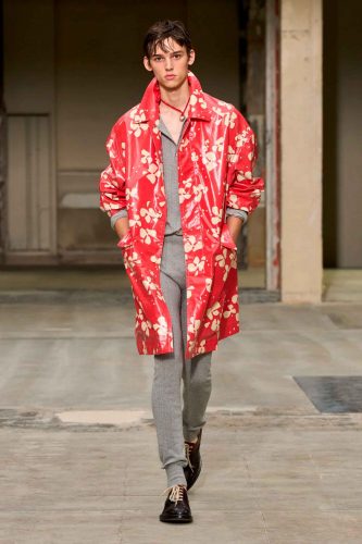 Dries Van Noten, verão 2026 - Foto: Reprodução/Vogue Runway