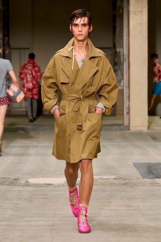 Dries Van Noten, verão 2026 - Foto: Reprodução/Vogue Runway