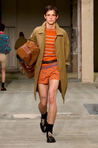 Dries Van Noten, verão 2026 - Foto: Reprodução/Vogue Runway