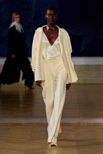 Fendi, alta-costura, inverno 2026 - Foto: Reprodução/Vogue Runway