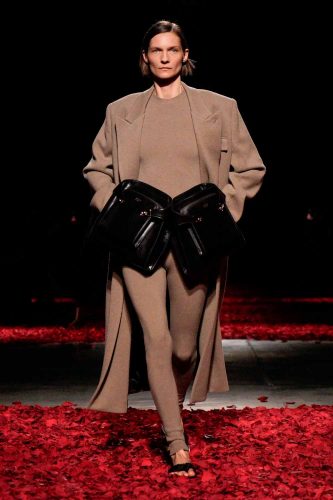 Ferragamo, inverno 2025 - Foto: Reprodução/Vogue Runway