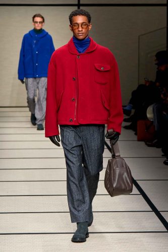 Giorgio Armani, inverno 2025 - Foto: Reprodução/Vogue Runway