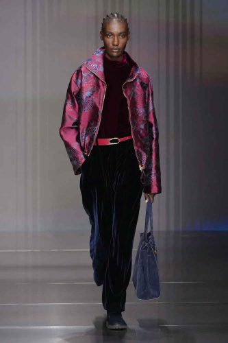 Giorgio Armani, inverno 2026 - Foto: Reprodução/Vogue Runway