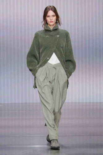 Giorgio Armani, inverno 2026 - Foto: Reprodução/Vogue Runway