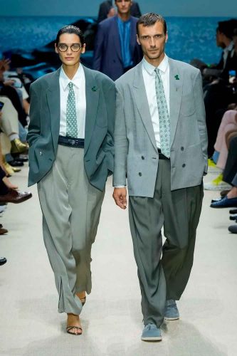 Giorgio Armani, verão 2026 - Foto: Reprodução/Vogue Runway