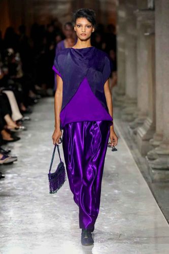 Giorgio Armani, verão 2026 - Foto: Reprodução/Vogue Runway