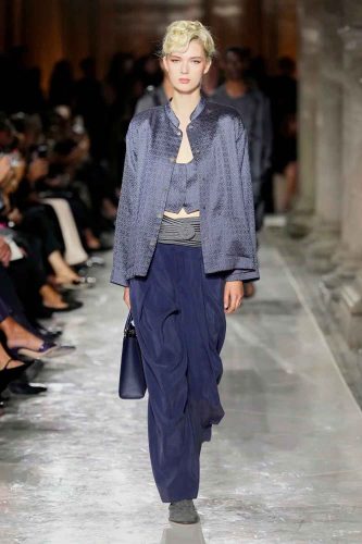 Giorgio Armani, verão 2026 - Foto: Reprodução/Vogue Runway