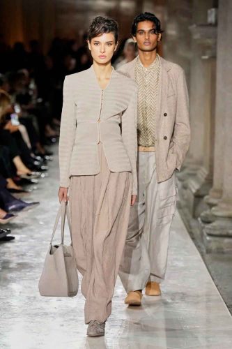 Giorgio Armani, verão 2026 - Foto: Reprodução/Vogue Runway