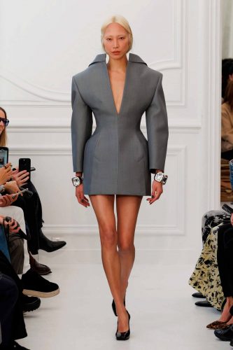 Givenchy, inverno 2025 - Foto: Reprodução/Vogue Runway