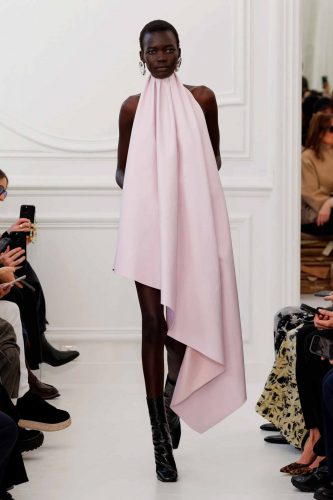 Givenchy, inverno 2025 - Foto: Reprodução/Vogue Runway