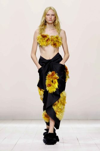 Givenchy, verão 2026 - Foto: Reprodução/Vogue Runway