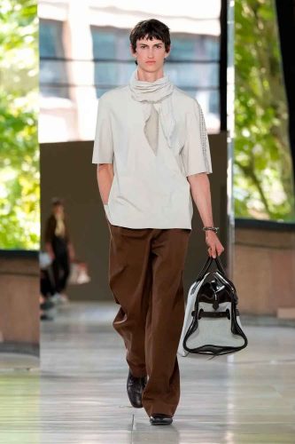 Hermès, verão 2026 - Foto: Reprodução/Vogue Runway