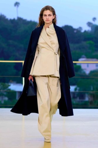 Hermès, resort 2027 - Foto: Reprodução/Vogue Runway