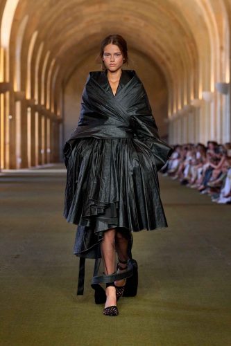 Jacquemus, verão 2026 - Foto: Reprodução/Vogue Runway
